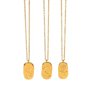 Fashion Simple Embossed Flower Pendant Necklace Women
