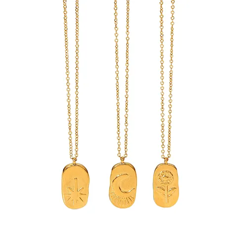 Fashion Simple Embossed Flower Pendant Necklace Women