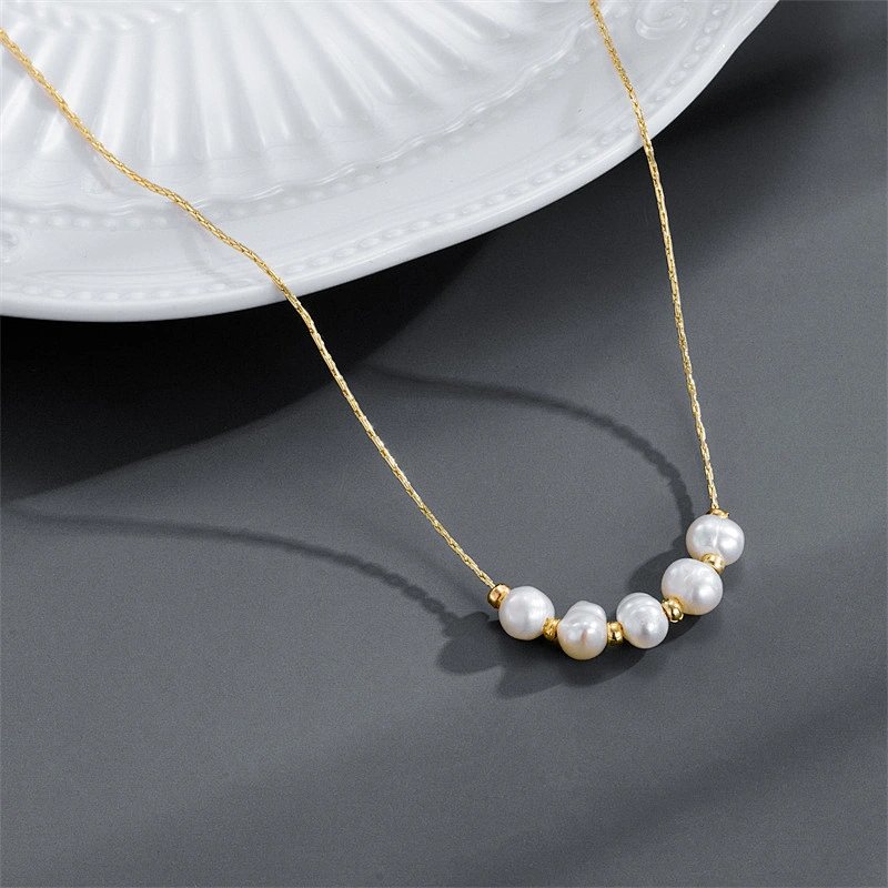 Vintage Baroque Pearl Pendant Minimalist Design Necklace