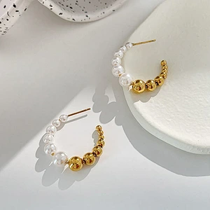 New Trend C-shaped Earrings Simple Freshwater Pearl Earrings