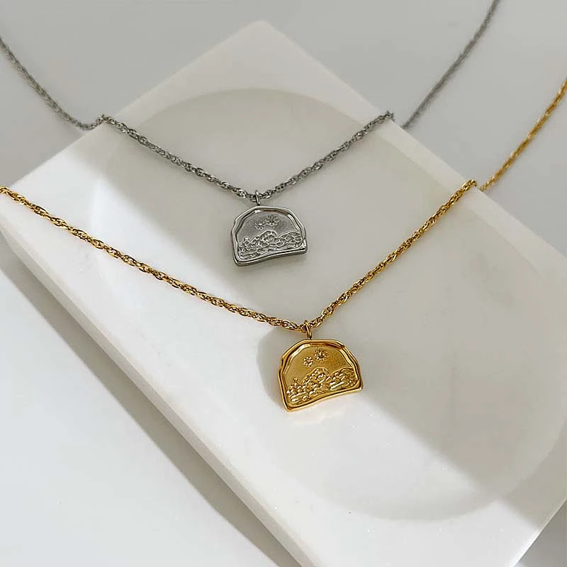 Stainless Steel Simple Fashion Pendant Necklace