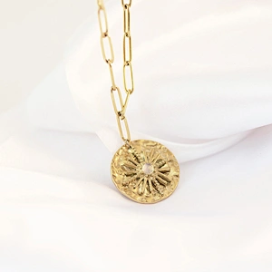 Women Vintage Star Pendant Necklace Steel Necklace