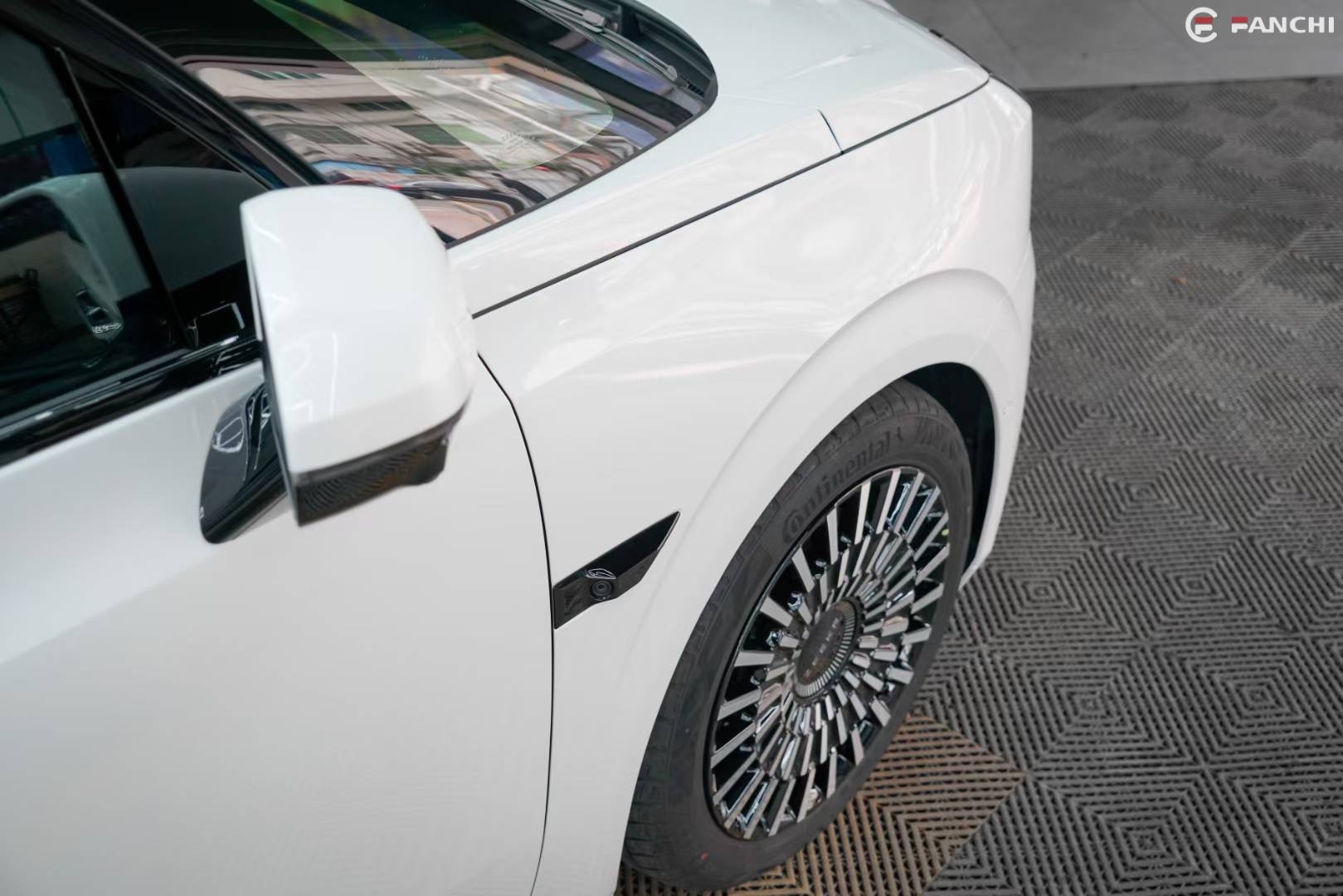 Diamond Car Wrap