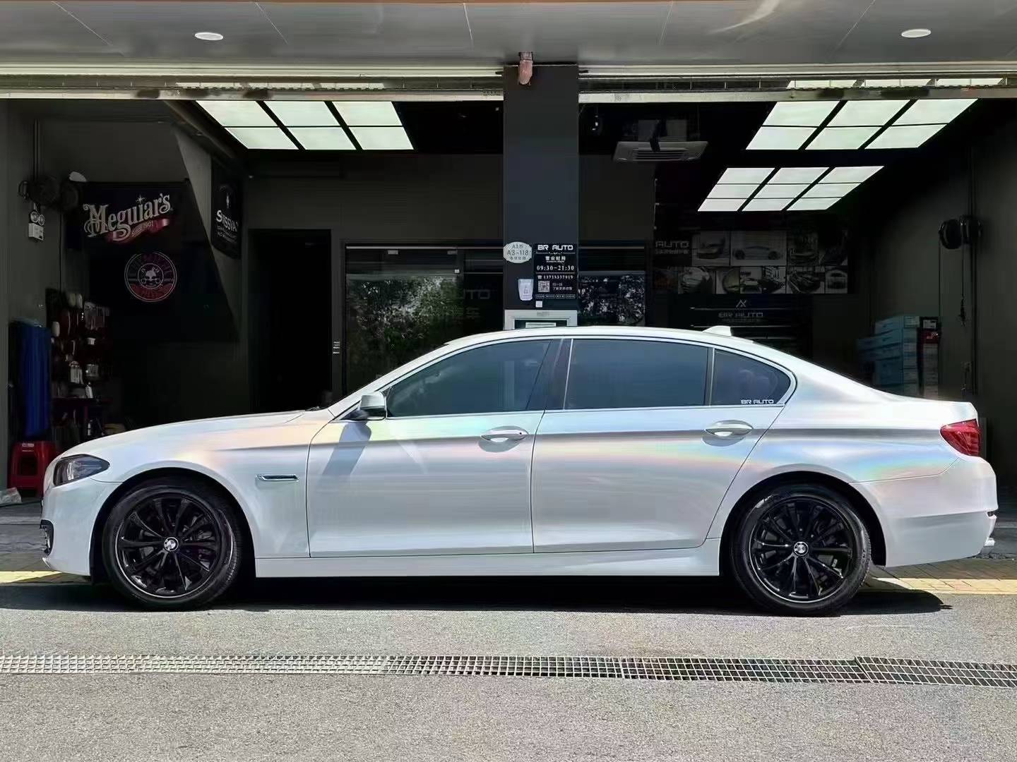 White Car Wrap