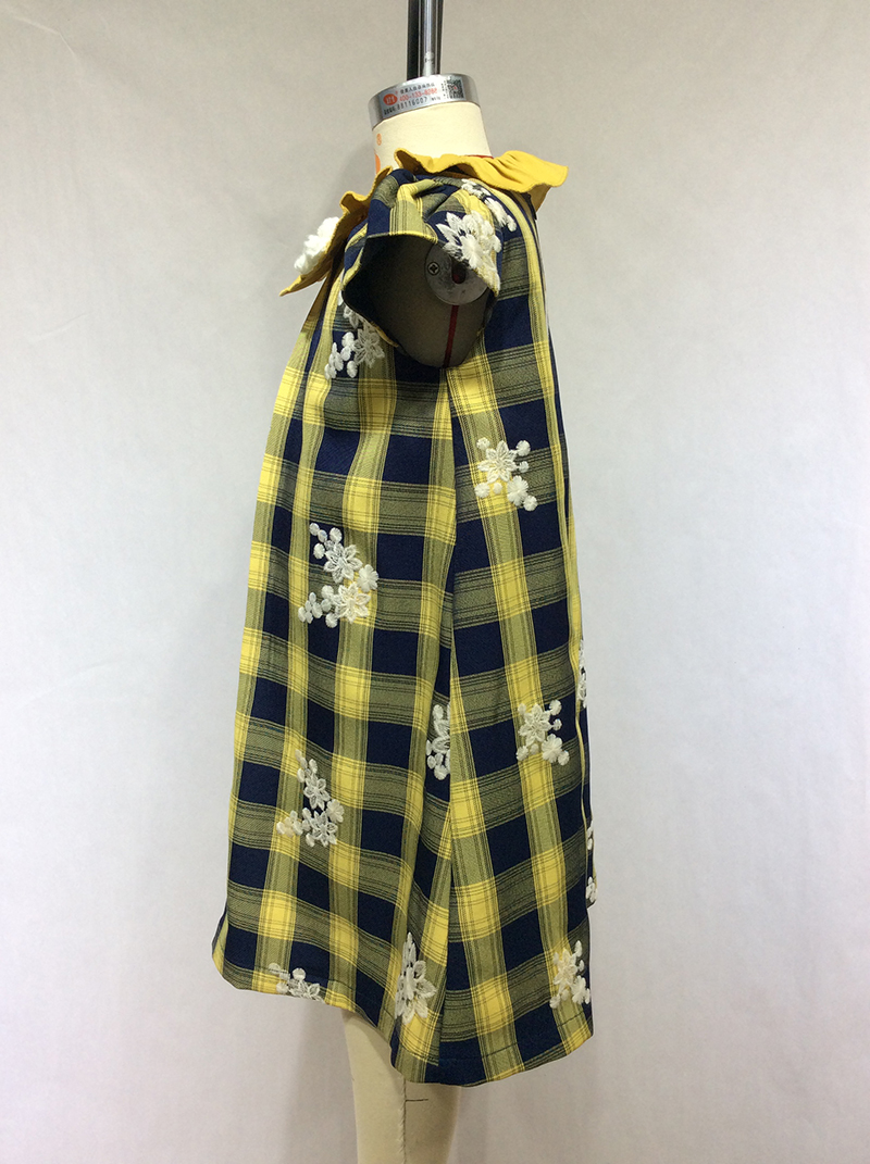flower embroidery plaid girl dress manufacturer