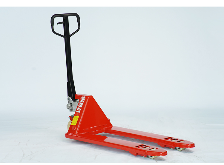 3000kg capacity manual pallet truck with low-starting resistance and quiet PU wheels