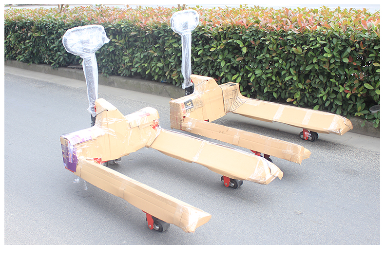 roll lift pallet truck