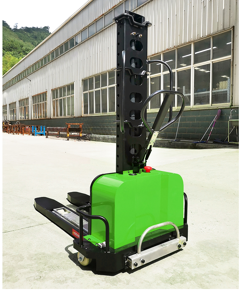 Self Loading Lifter