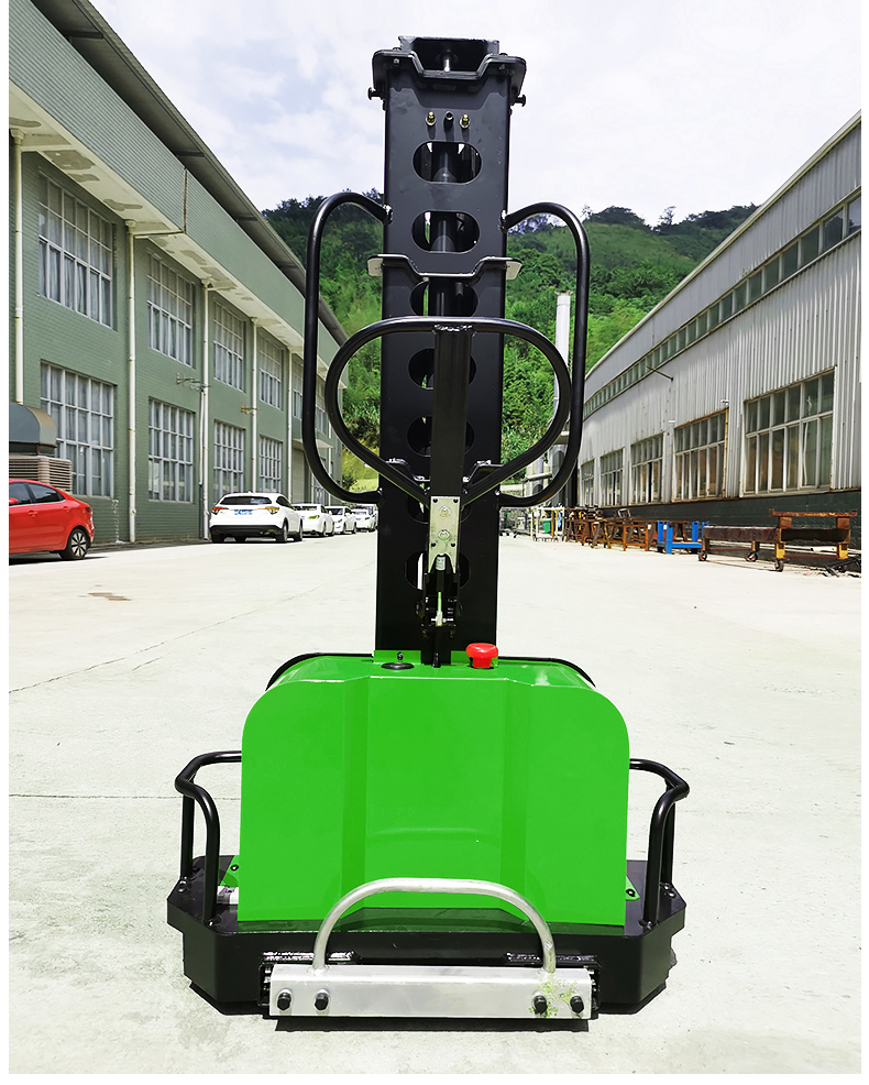Self Loading Lifter