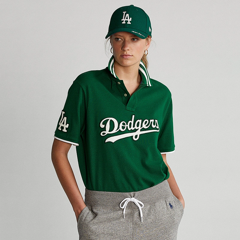 Custom Neutal Embroidered Letter Graphic Golf Polo Shirt