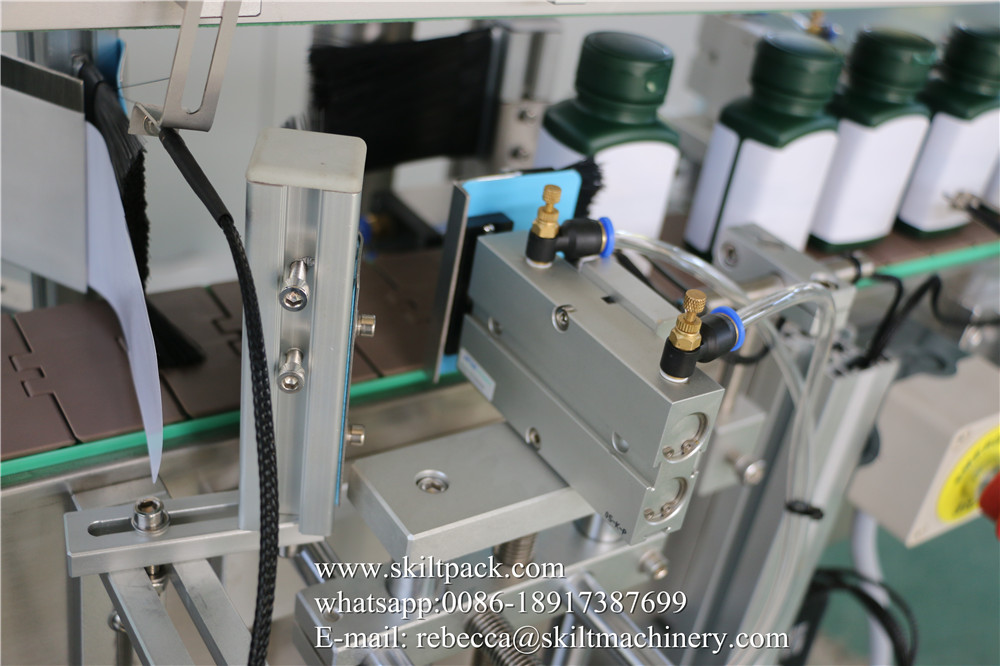 four sides labeling machine l label applicator SKILT Machinery