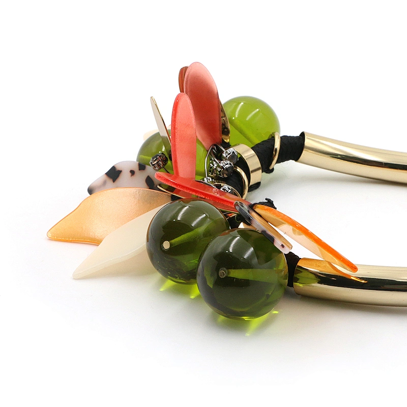 Green Grape Multicolor Leaves Necklace