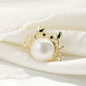 Delicate Crab Gold Plated Brooch with Pearl