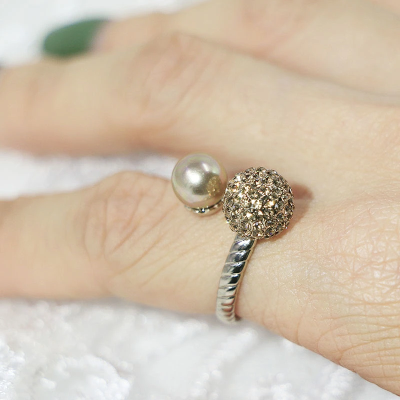 Luxury jewelry pearl crystal cluster brass gold plated open ring for women