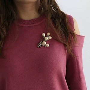 Custom High Quality Jewelry Brooches Women Rhinestone Pearl Flower Brooch Pins