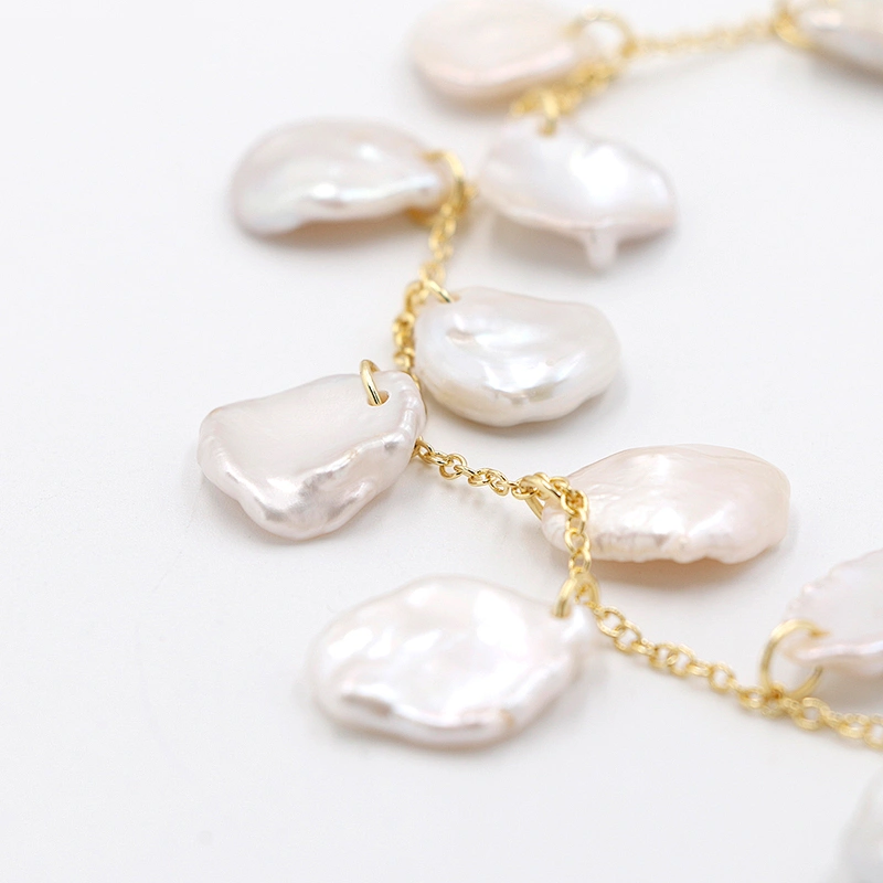 Fashion Design Flat Pearl Necklace