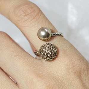 Luxury jewelry pearl crystal cluster brass gold plated open ring for women