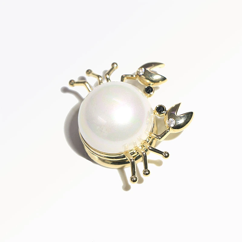 Delicate Crab Gold Plated Brooch with Pearl