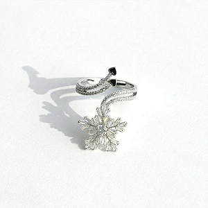 Fashion rotatable anxiety clear zircon snowflake silver plated open ring women jewelry