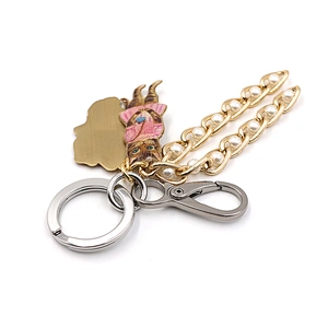 Fashion Design Key Ring with Cat Pendant by Handmade