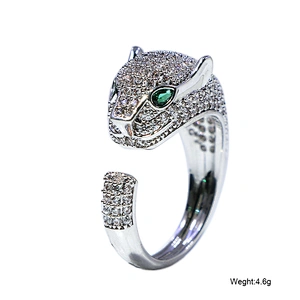 Hip hop iced out cubic zirconia open leopard animal shaped finger ring