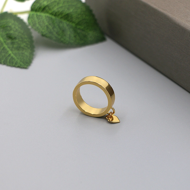 Trendy design 18K gold plated brass little heart charm chunky ring