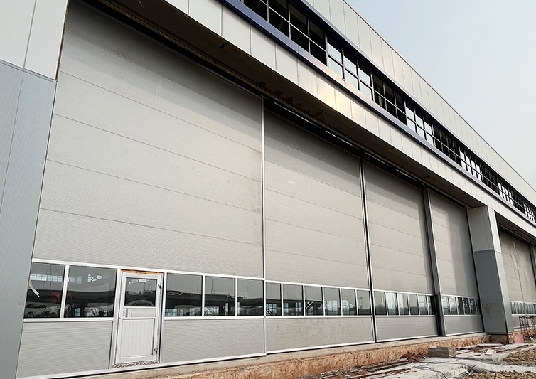 puerta deslizante industrial