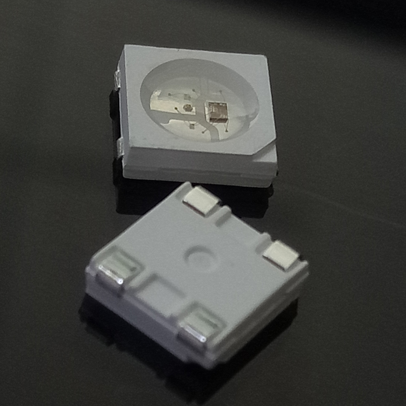 SK6812 IC