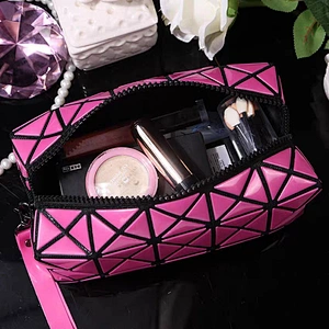 new design premium vinyl pastel natural cosmetic toiletry bag with zip
