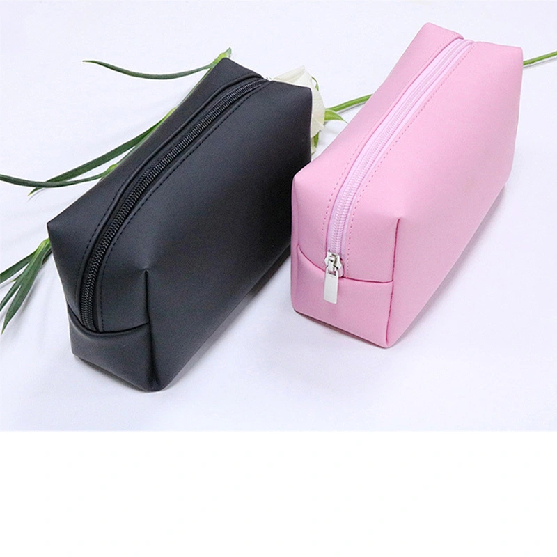black waterproof frosted cosmetic black lipgloss bags zip