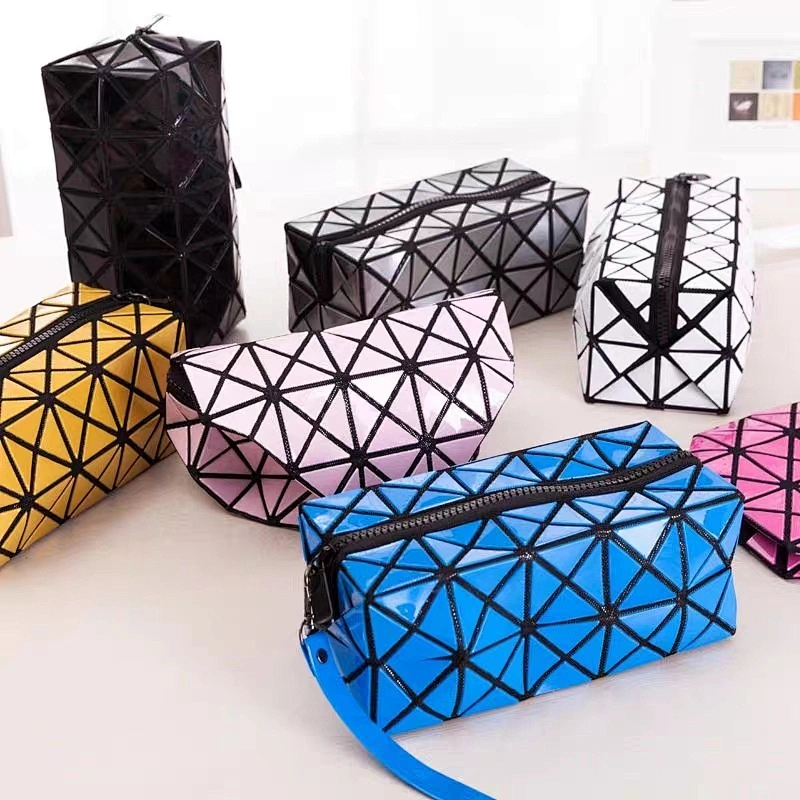 new design premium vinyl pastel natural cosmetic toiletry bag with zip