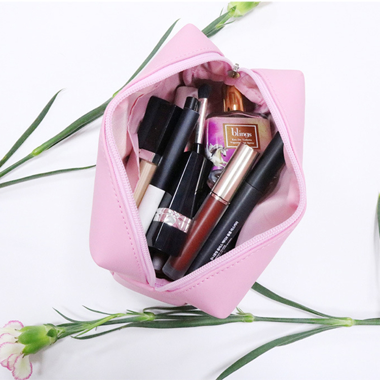 black waterproof frosted cosmetic black lipgloss bags zip