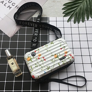 custom various colors portable abs cosmetic bag