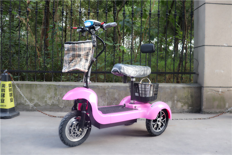 3 wheel electric scooter with foldable design