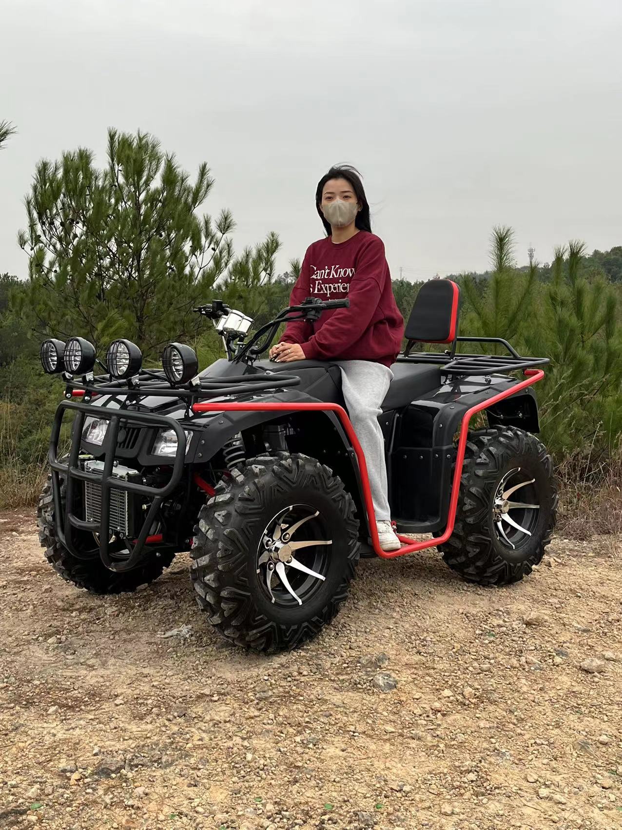 300cc 4*4 quad bike with big tire