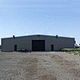 Hangar à structure métallique