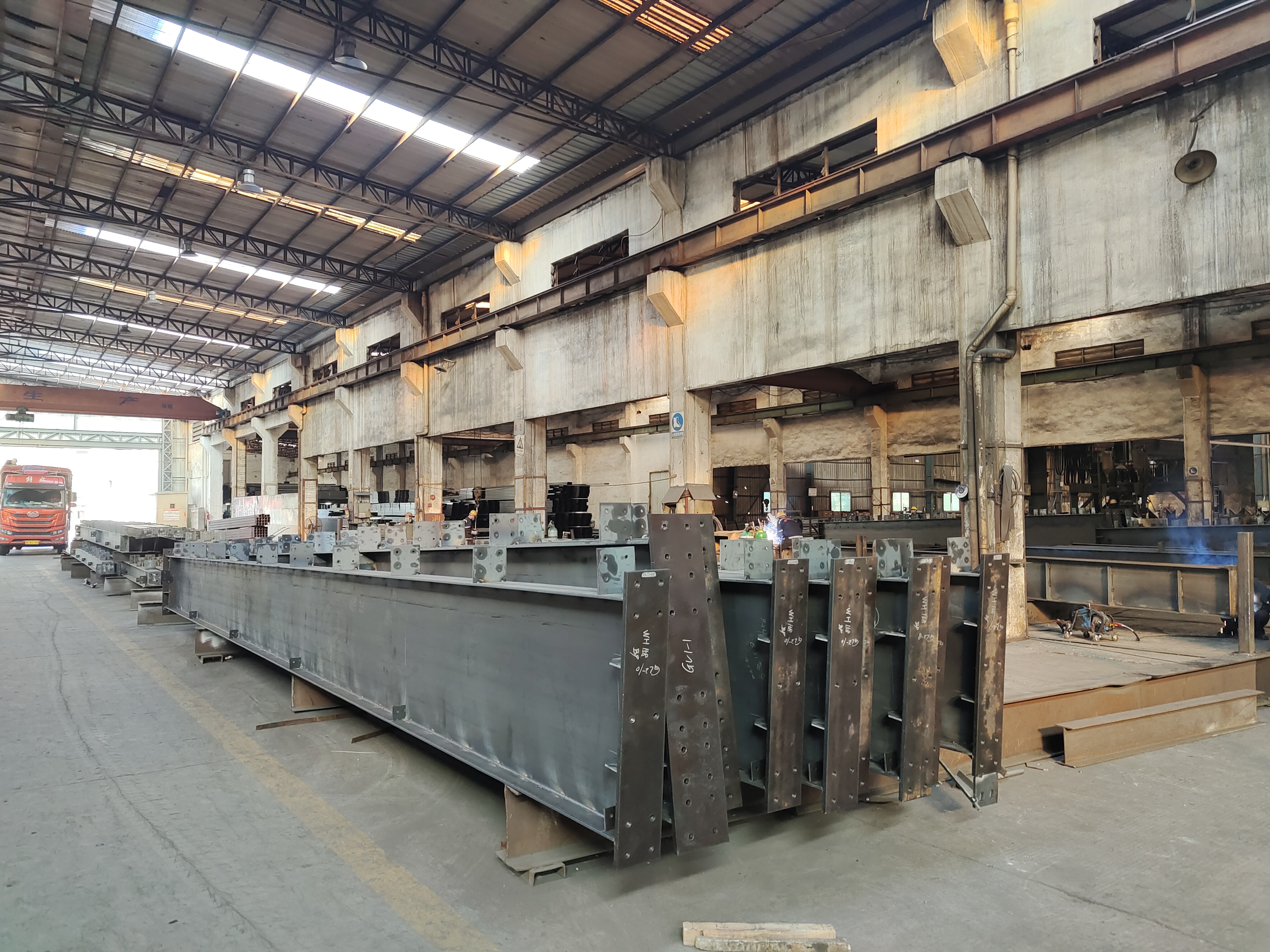 Steel Structure Building Manufacturers