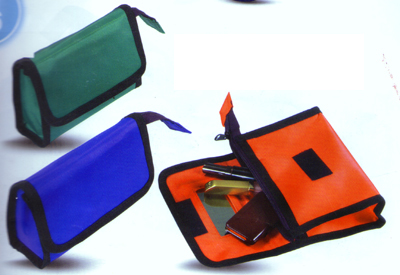 Wholesale China manufacturer polyester custom printing cosmetic pouch