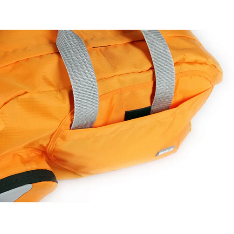 Custom outdoor travel bag for men