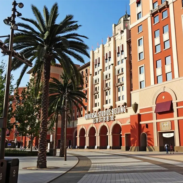 HAIHONG Contributes various of artificial plants to Universal Beijing Resort