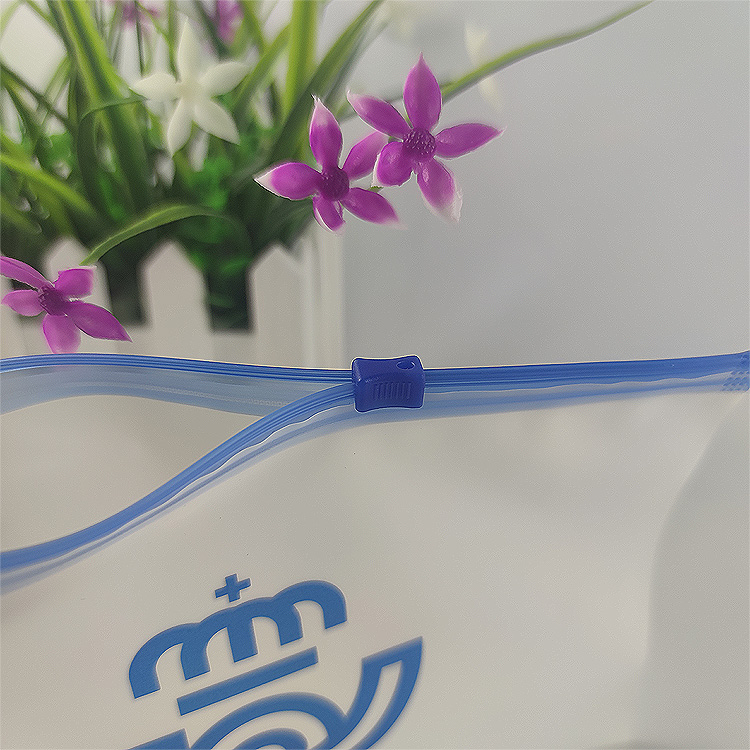 ziplock bag