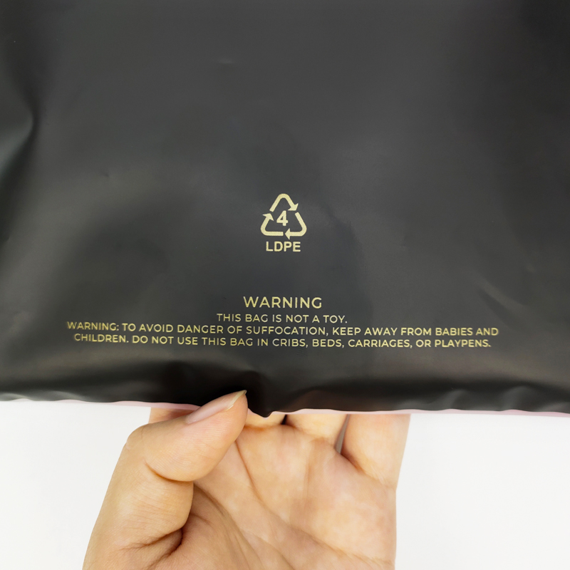 plastic tote bags
