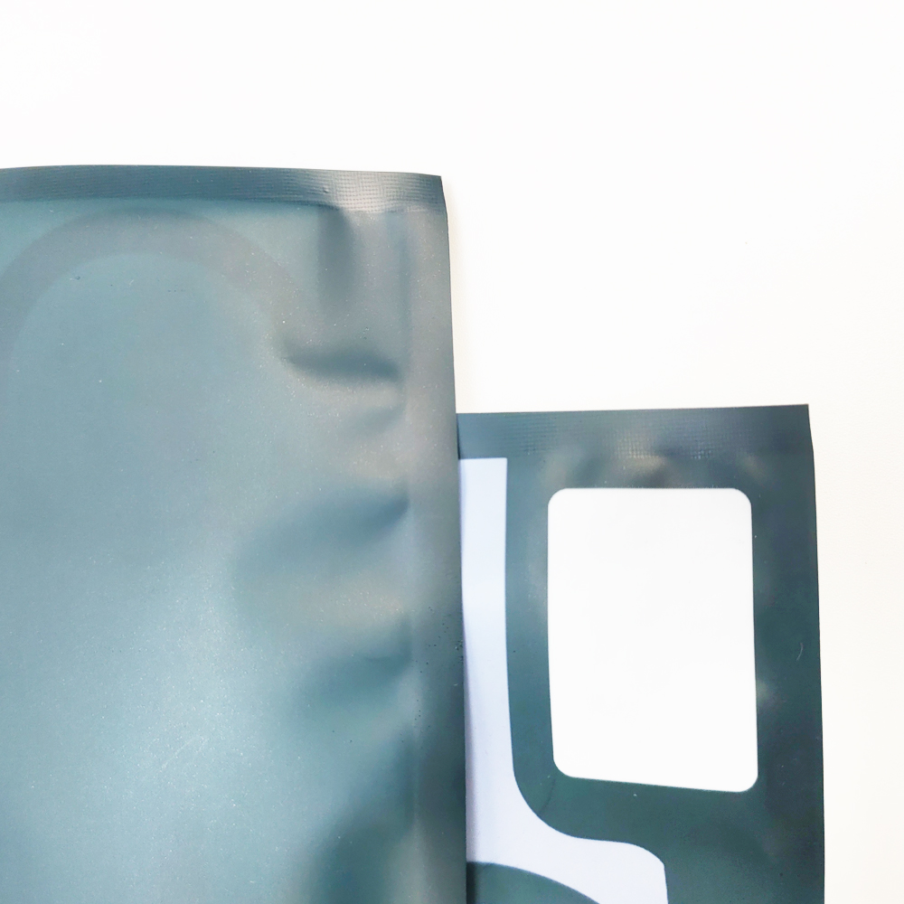 self-sealing frosted aluminum foil bag