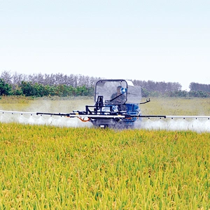 Intelligent plant protection machine with better atomization effect
