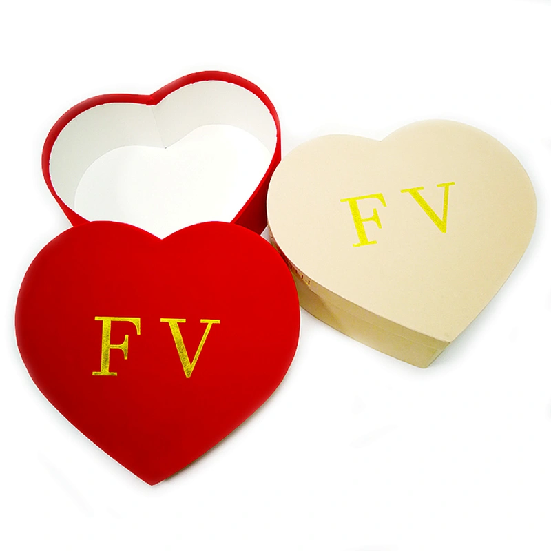 Luxury Red Velvet Paper Flower Packaging Box Wholesale Custom Recycle Heart Shape Cardboard Wedding Box Gift Packaging Accept