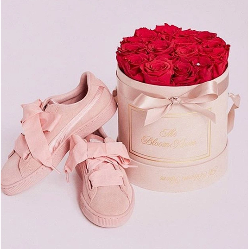 Wholesale Custom Luxury Pink Suede Velvet Round Cardboard  Flower Gift Cylinder Packaging Hat Boxes For Rose Flowers With Handle