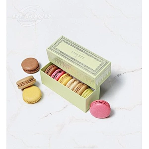 Custom design Christmas gift box chocolate candy wrapping box luxury cardboard food packaging lid and base macaron box
