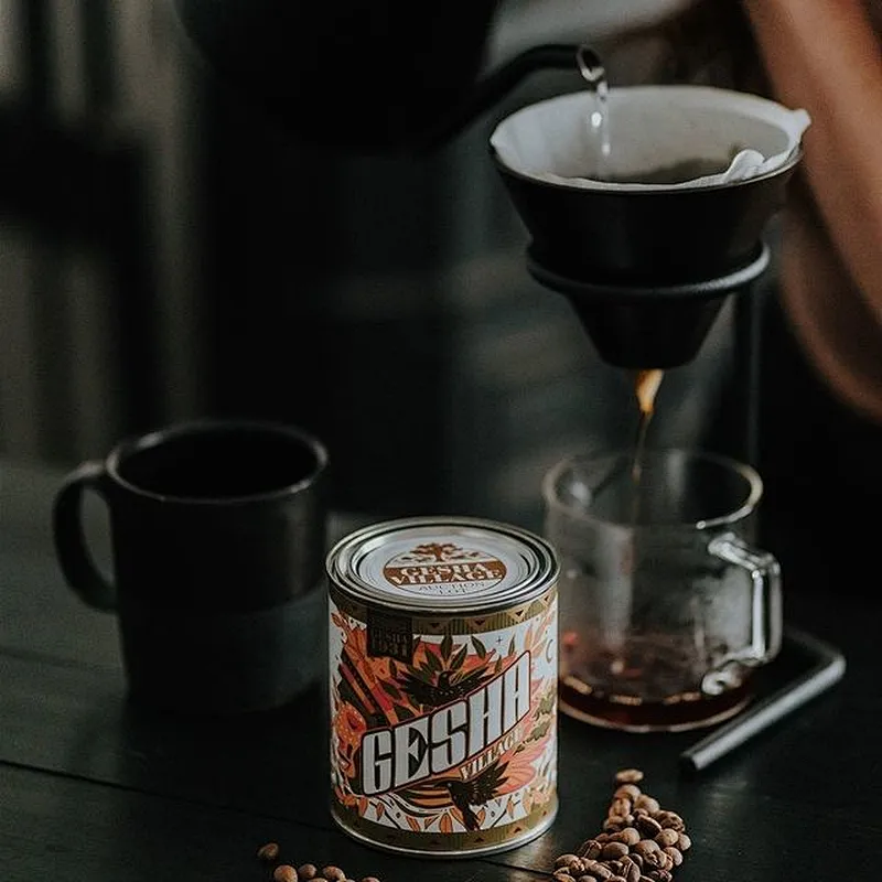 Custom Loose Tea Cans Food Grade Cardboard Cylinder Empty Coffee Container Paper Tube Packaging Round Boxes with Metal Lid