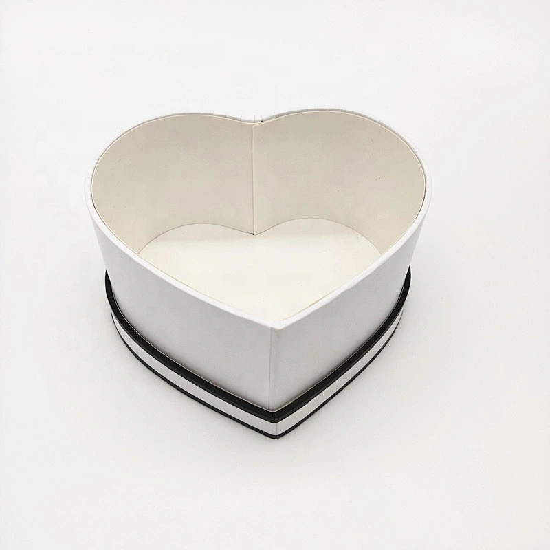 Luxury Red Velvet Paper Flower Packaging Box Wholesale Custom Recycle Heart Shape Cardboard Wedding Box Gift Packaging Accept