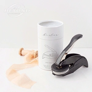 White kraft paper tube round canister recyclable cylinder gift box for cosmetic packaging